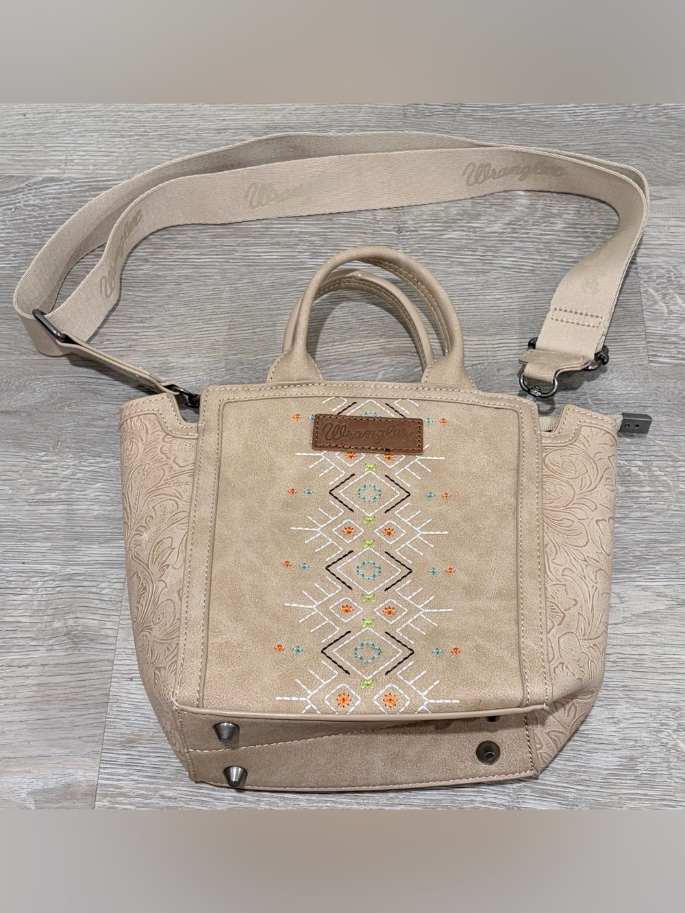 Wrangler- Tan/Beige Aztec Embroidered Crossbody Tote with Floral Pattern on Side